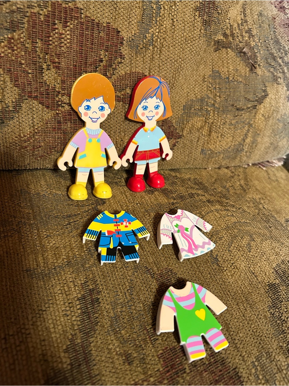 Vintage 1990 Playskool Flat Folks boy and girl